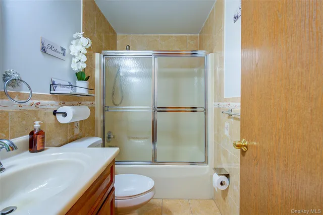 $3,400 | 41 Beechwood Avenue, Mount Vernon, NY 10553