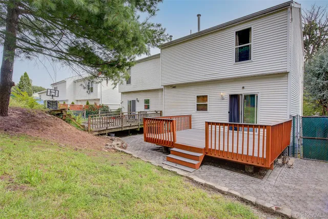 $3,400 | 41 Beechwood Avenue, Mount Vernon, NY 10553