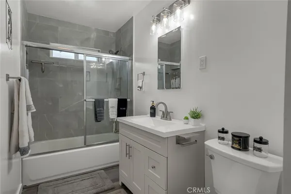 $999,000 | 15109 Gerkin Avenue, Lawndale, CA 90260