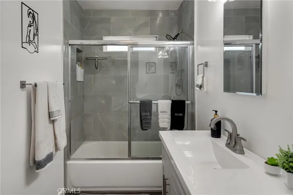 $999,000 | 15109 Gerkin Avenue, Lawndale, CA 90260
