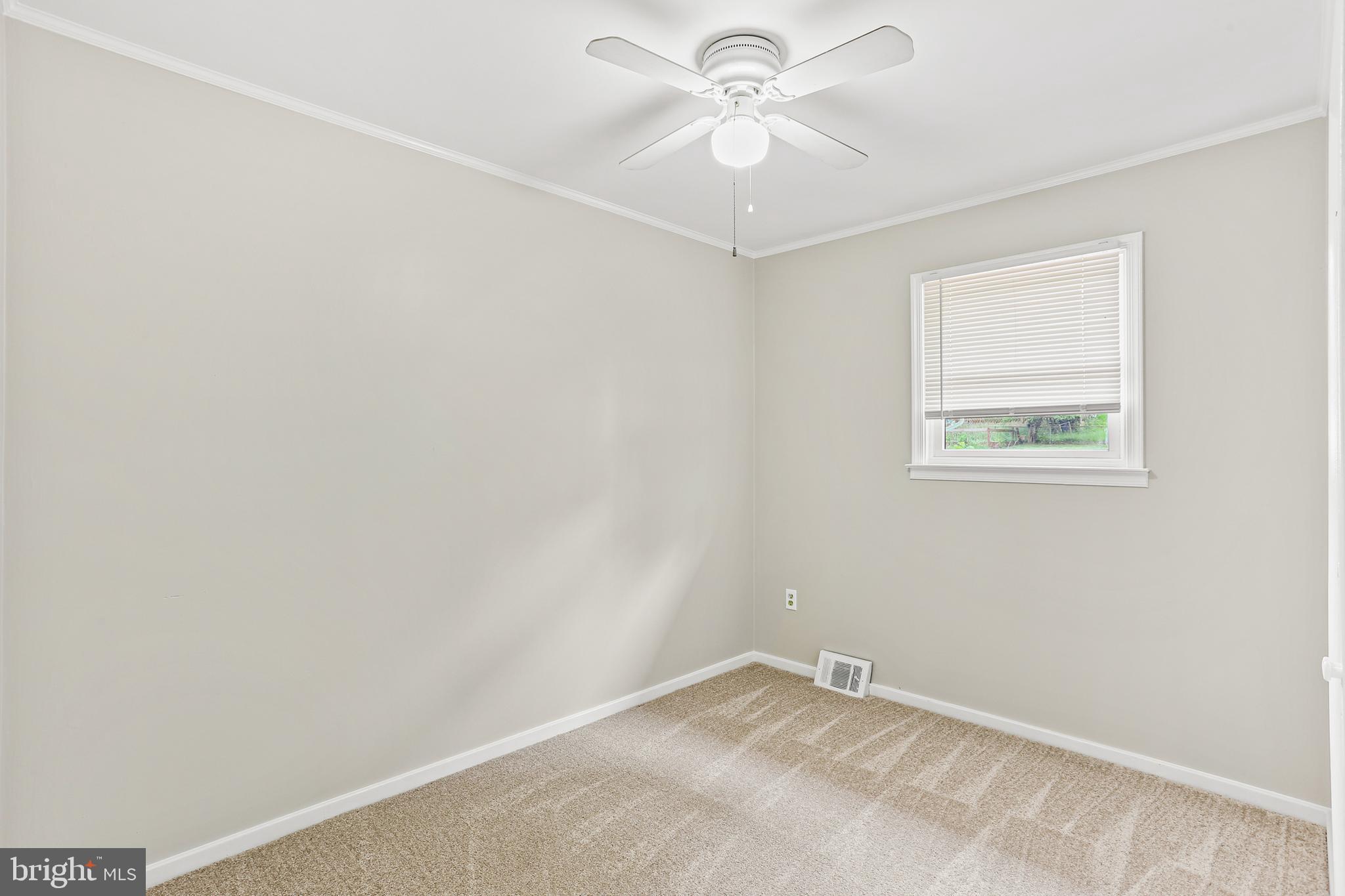 817 Suburbian Road Reisterstown, MD 21136 - Photo 14 of 40 Bedroom 2