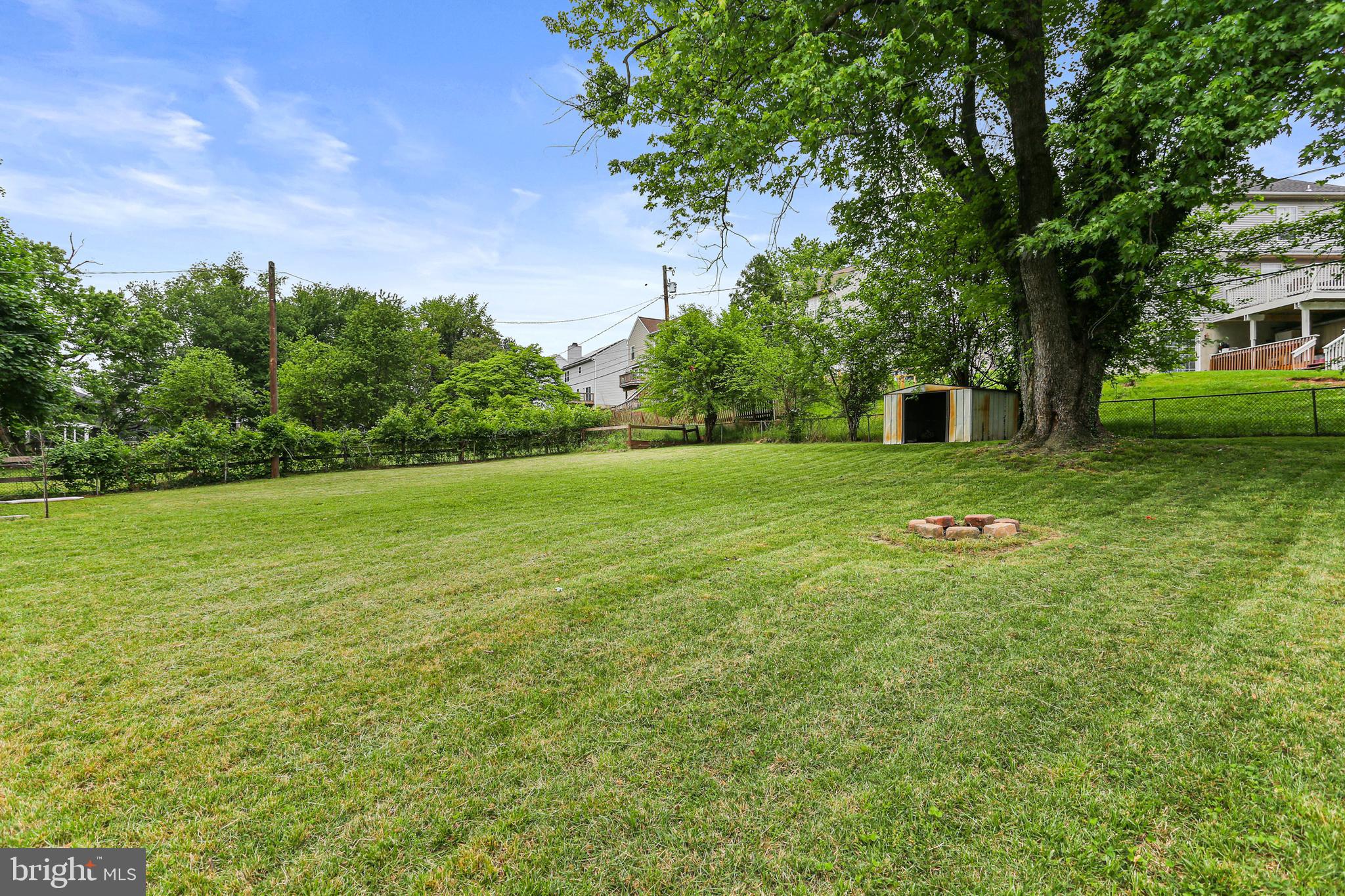 817 Suburbian Road Reisterstown, MD 21136 - Photo 36 of 40 Fully Fenced Back Yard