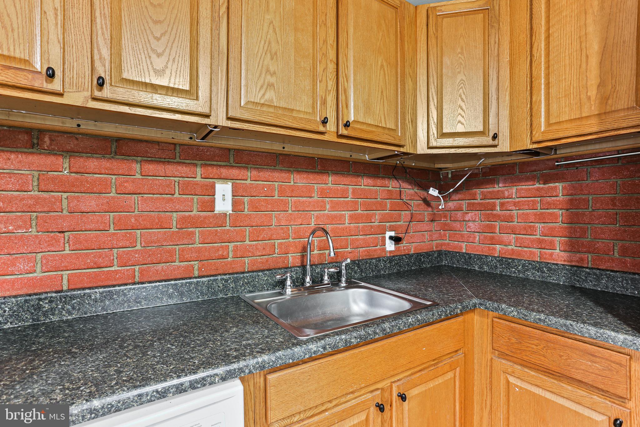 817 Suburbian Road Reisterstown, MD 21136 - Photo 10 of 40 Kitchen