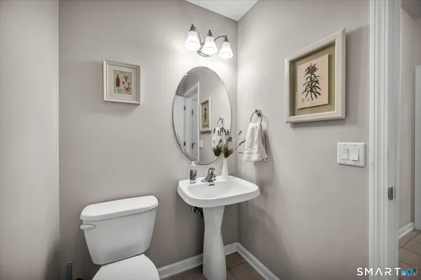 $649,000 | 2 Twin Pines Drive, Wallingford, CT 06492