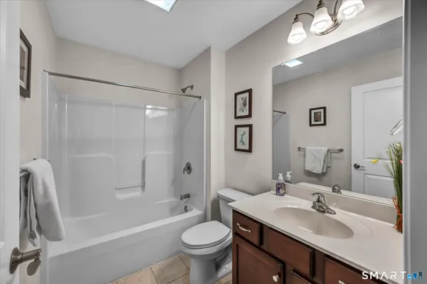 $649,000 | 2 Twin Pines Drive, Wallingford, CT 06492