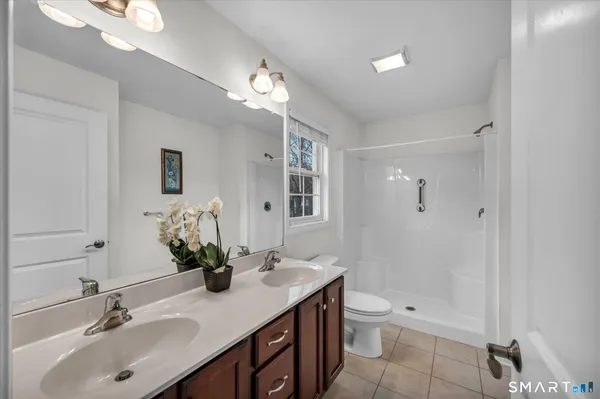$649,000 | 2 Twin Pines Drive, Wallingford, CT 06492