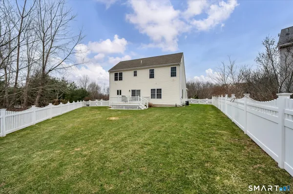 $649,000 | 2 Twin Pines Drive, Wallingford, CT 06492