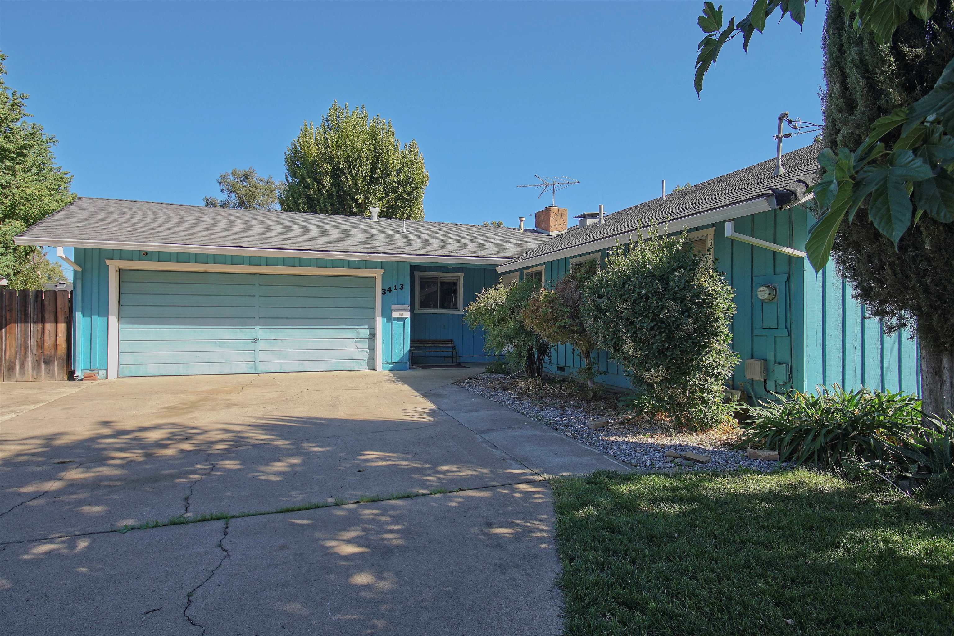 3413 Bardick Road Anderson, CA 96007 - Photo 1 of 25 Gallery Image 1