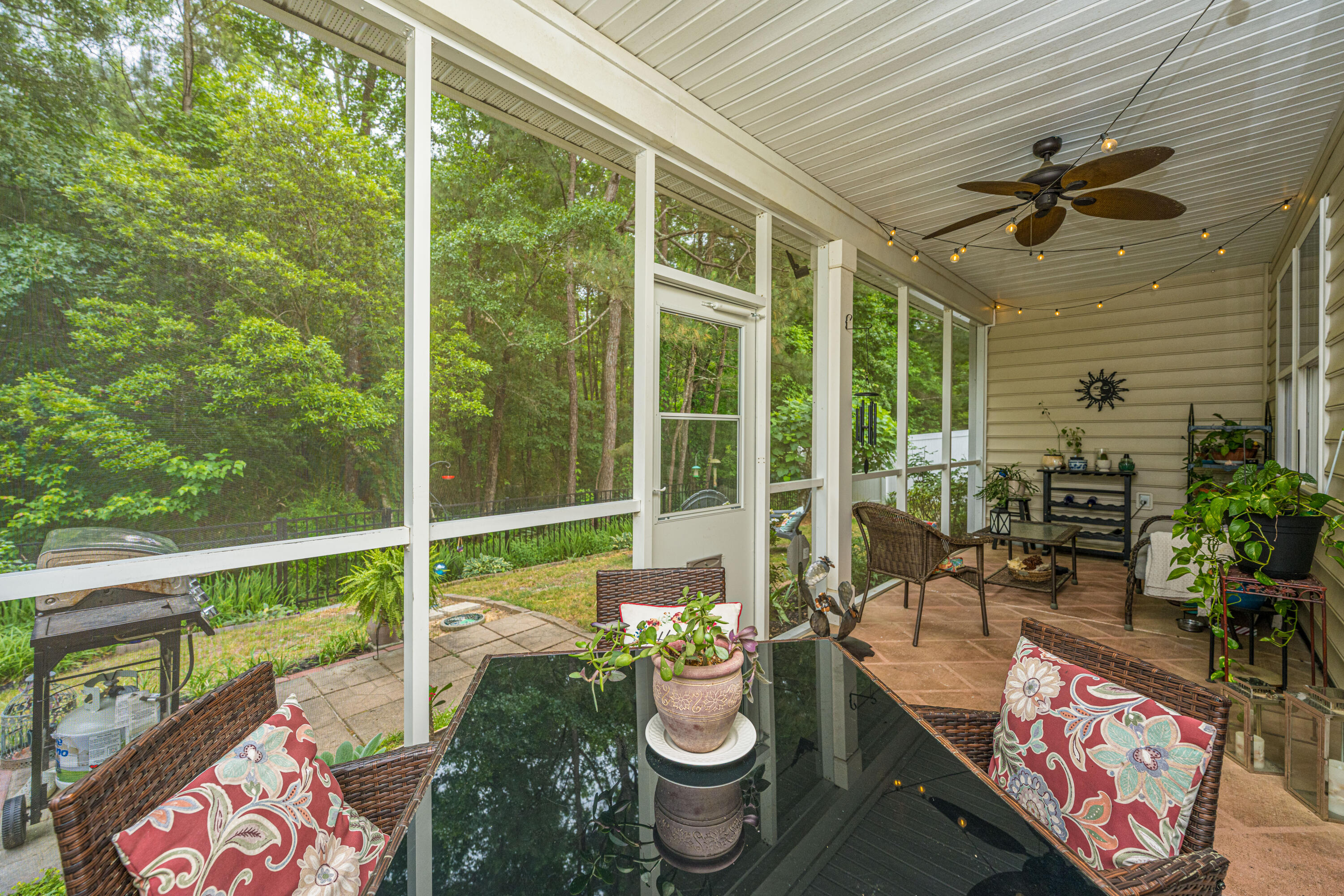 104 Blackwater Way Moncks Corner, SC 29461 - Photo 9 of 47 104BlackwaterWay049