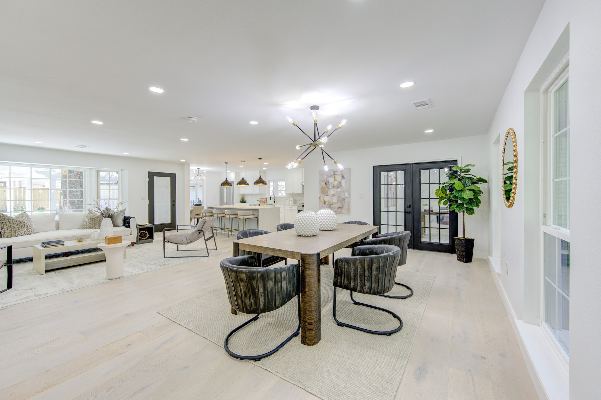 926 Old Lake Road Houston, TX 77057 - Photo 11 of 49