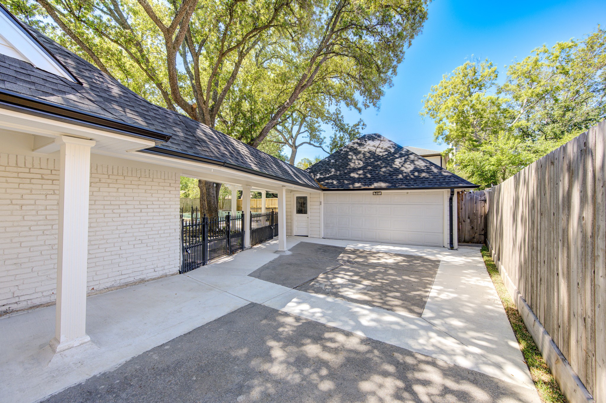 926 Old Lake Road Houston, TX 77057 - Photo 45 of 49