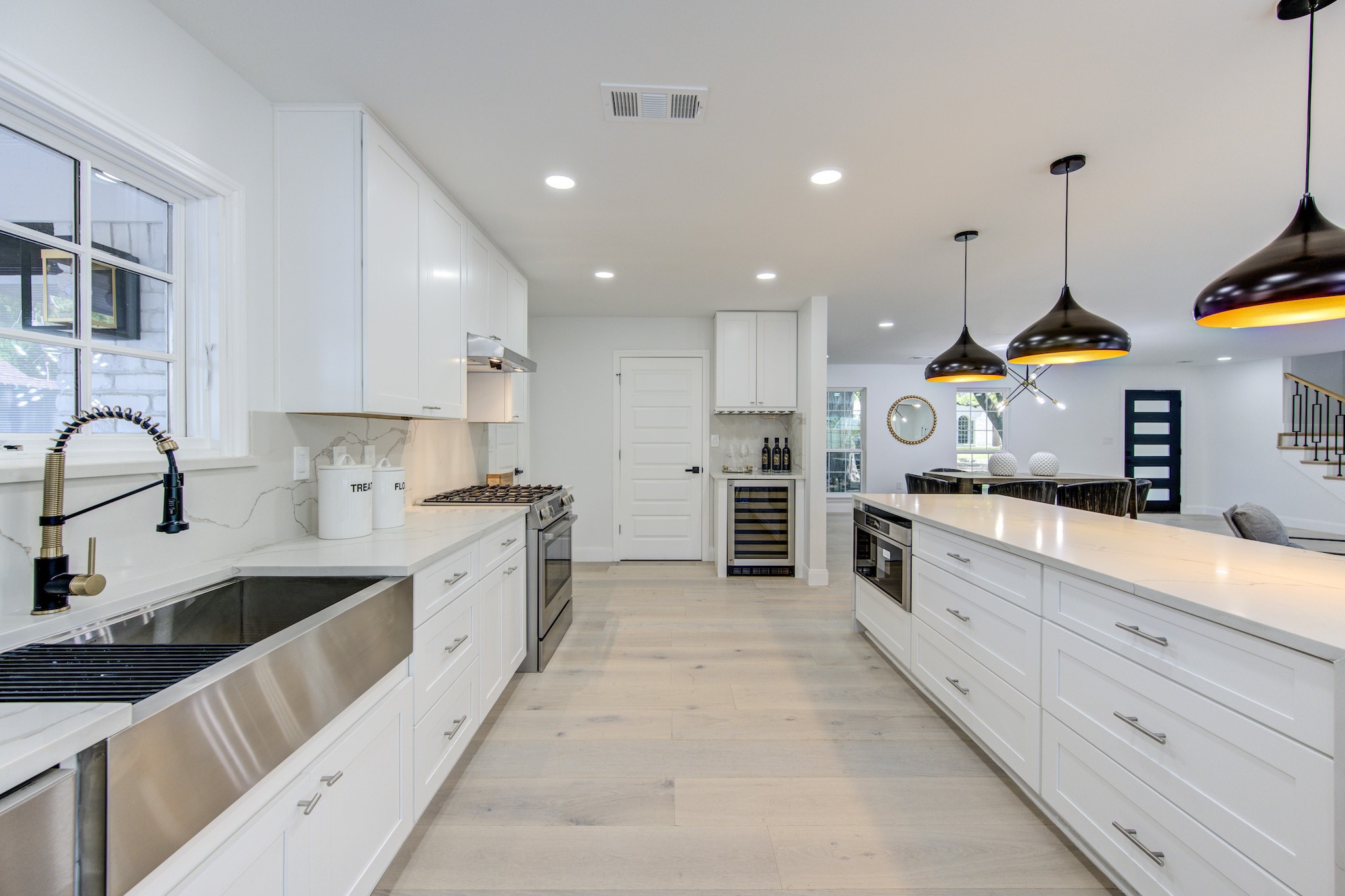 926 Old Lake Road Houston, TX 77057 - Photo 7 of 49