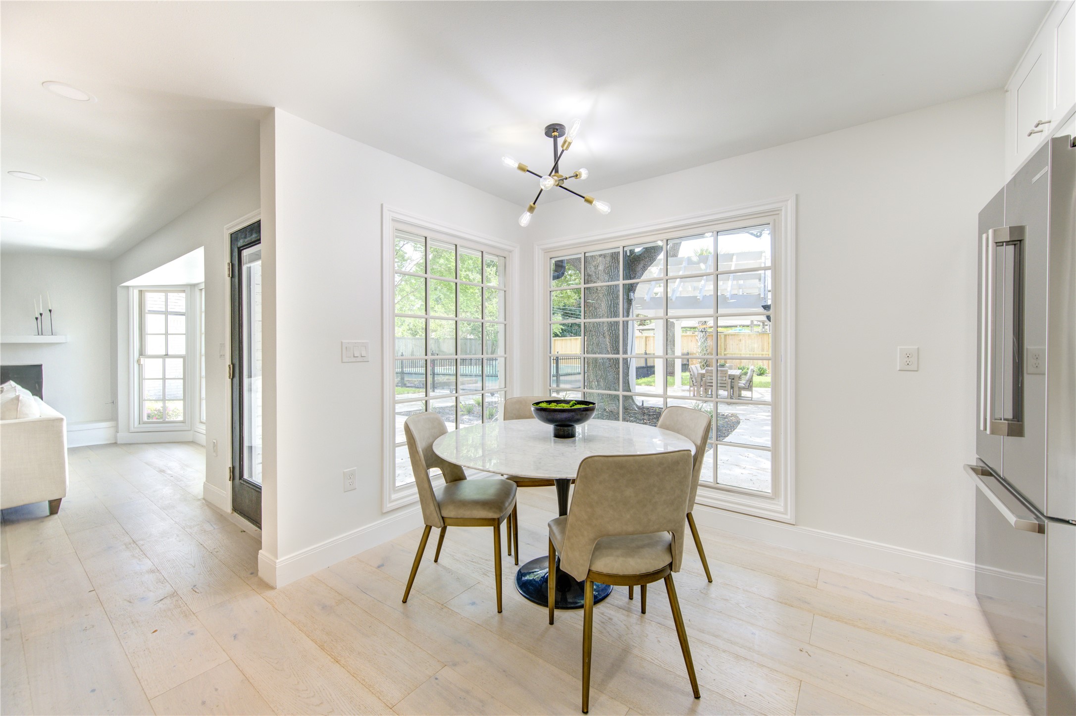 926 Old Lake Road Houston, TX 77057 - Photo 10 of 49