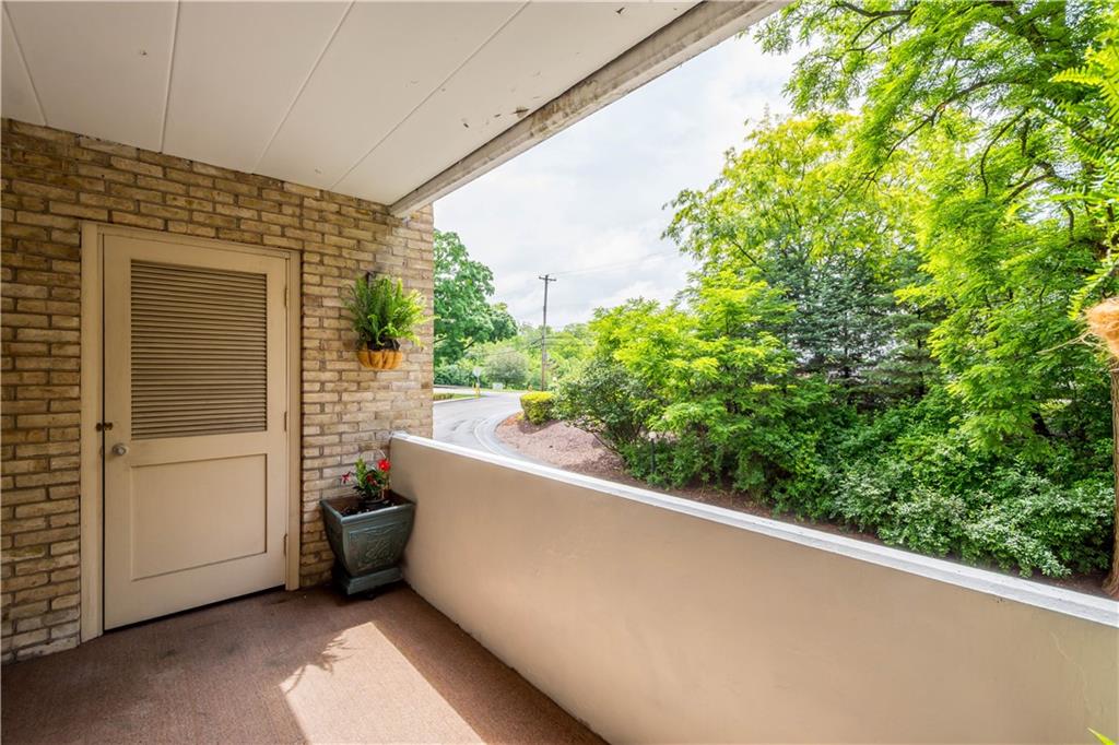 55 Highland Road, Unit 205 Bethel Park, PA 15102 - Photo 7 of 34