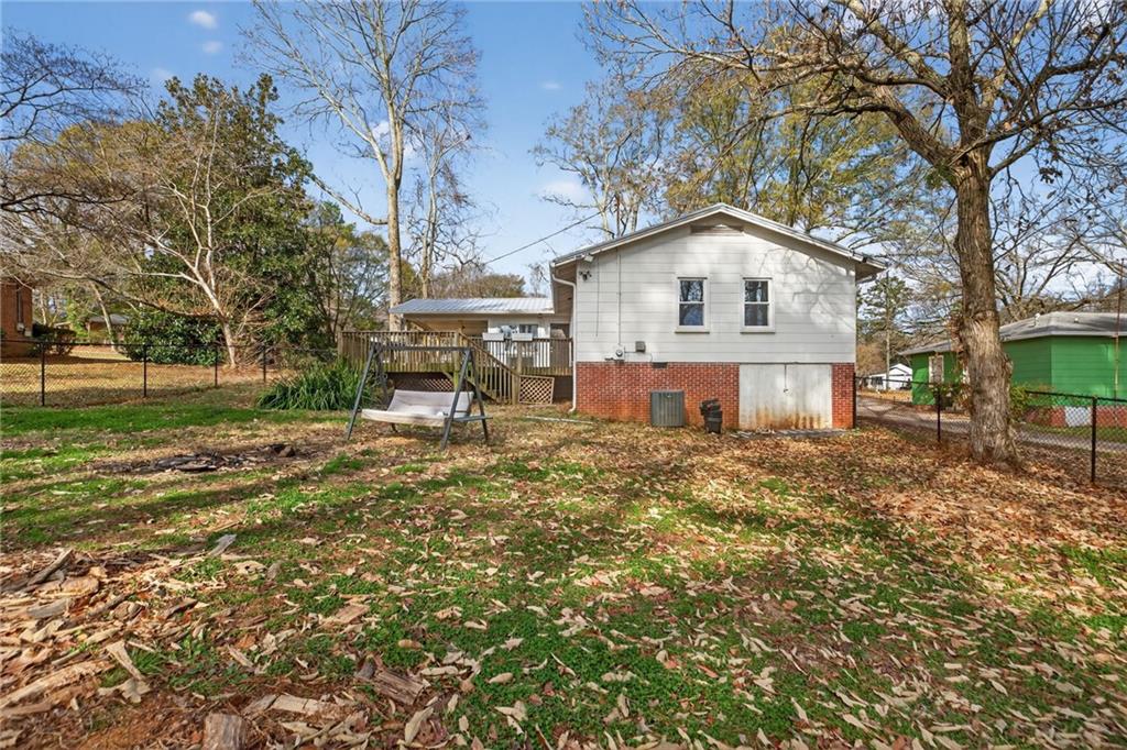 113 Maple Street Bremen, GA 30110 - Photo 21 of 23 a small house with a outdoor space