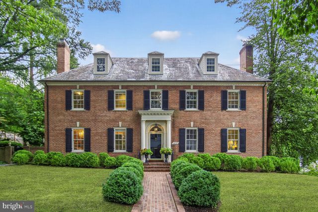 $4,760,000 | 4920 Palisade Lane Northwest, Washington, DC 20016