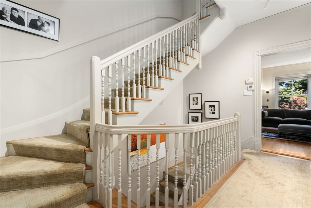 236 Walnut Street Brookline, MA 02445 - Photo 12 of 27