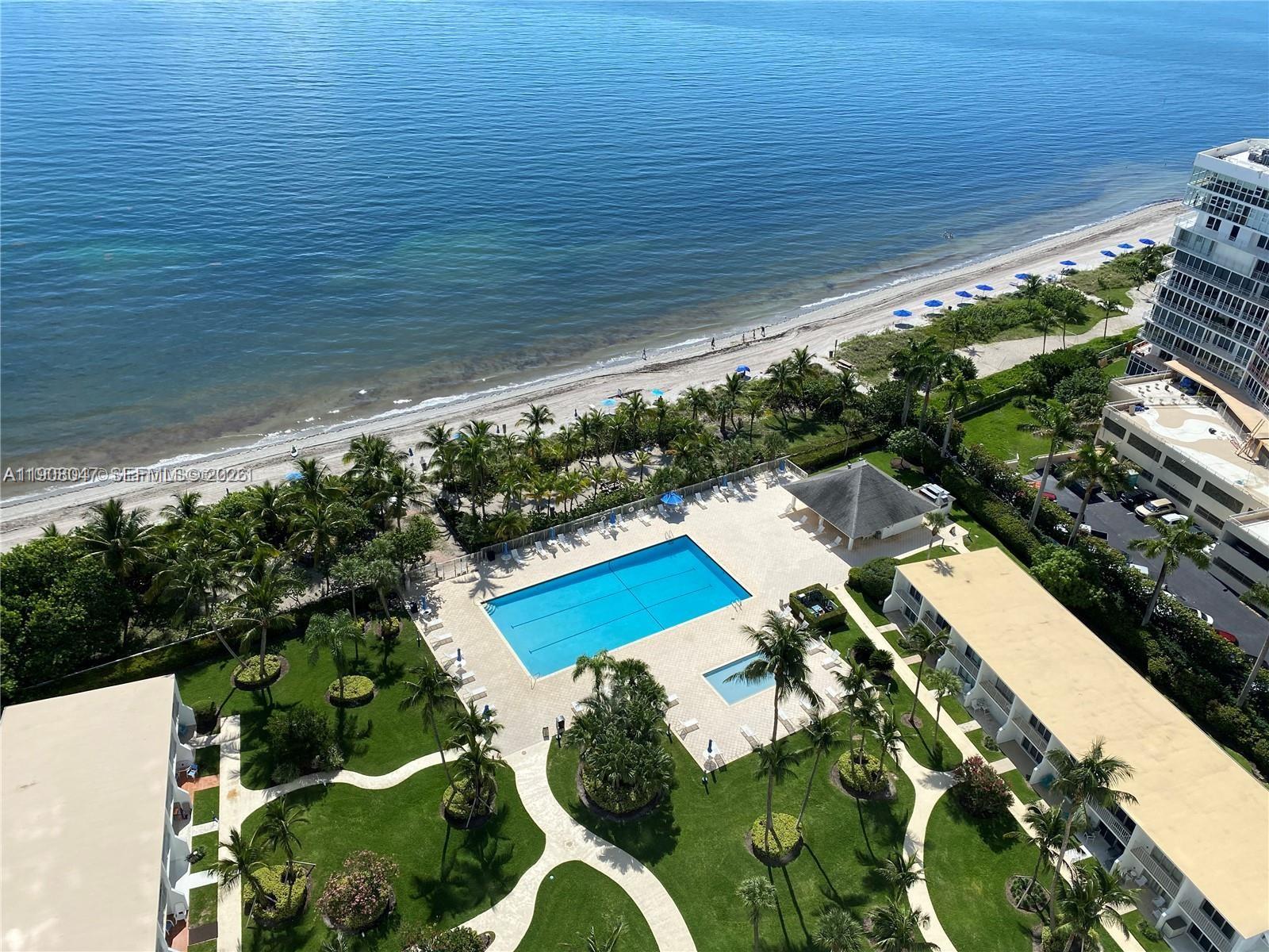 881 Ocean Drive, Unit 22E Key Biscayne, FL 33149 - Photo 11 of 20