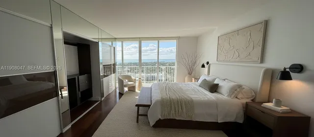 $8,500 | 881 Ocean Drive, Unit 22E, Key Biscayne, FL 33149