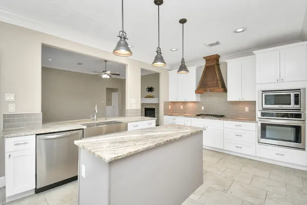 $3,300 | 14415 Mindy Park Lane, Houston, TX 77069