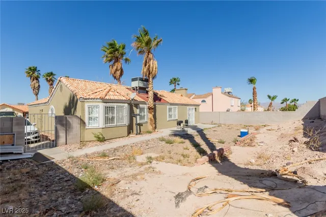 $430,000 | 2236 Welsey Manor Drive, Las Vegas, NV 89156