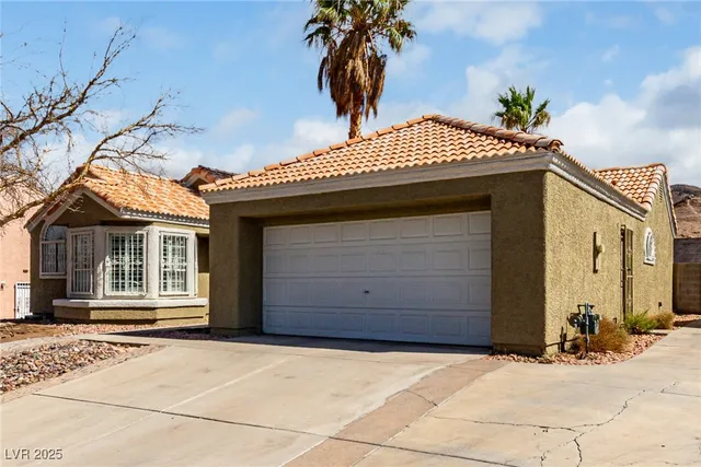 $430,000 | 2236 Welsey Manor Drive, Las Vegas, NV 89156