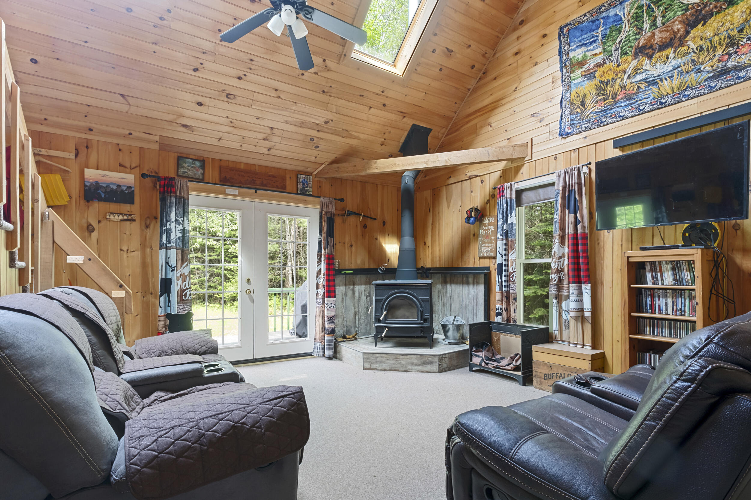 363 South Ridge Road Palmyra, ME 04965 - Photo 8 of 35 363_s_ridge_rd_interior-3