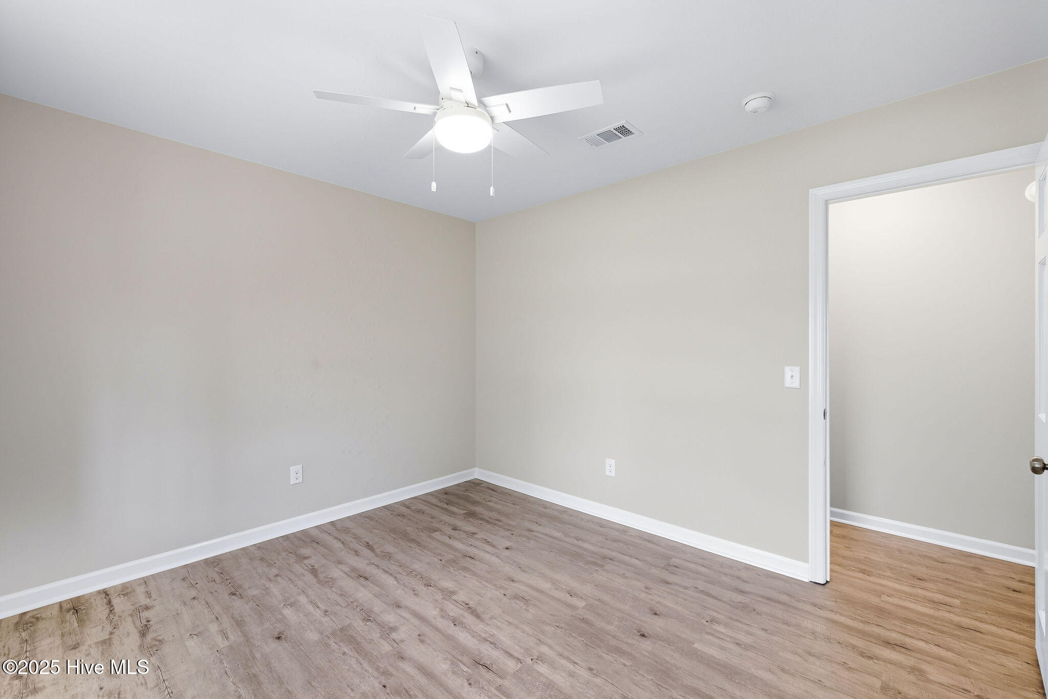 322 Windemere Road Wilmington, NC 28405 - Photo 17 of 46 Bedroom