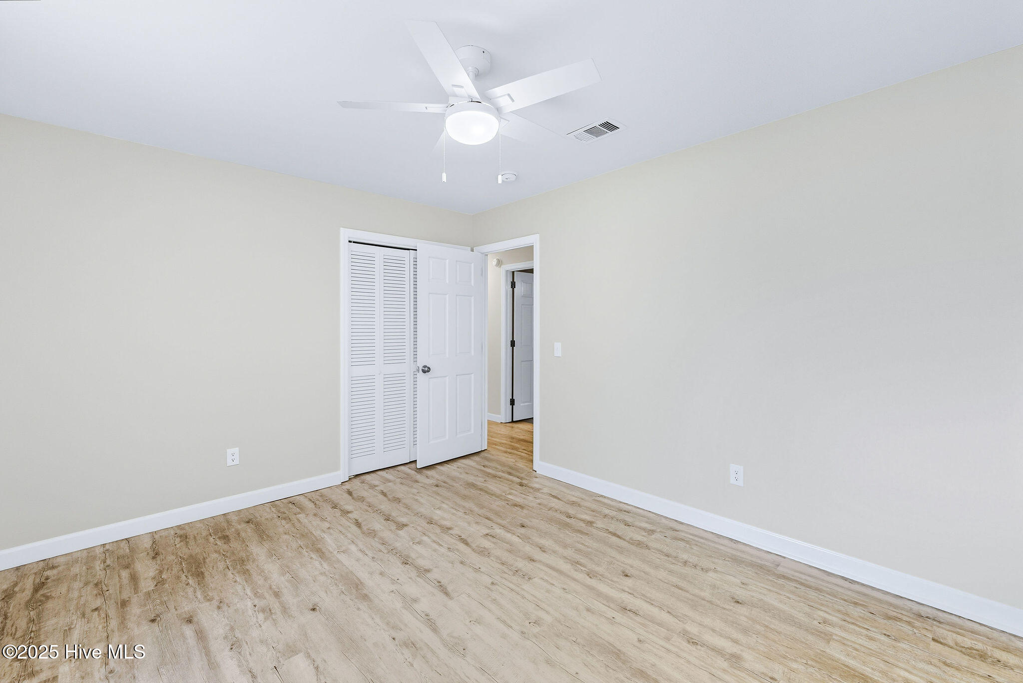 322 Windemere Road Wilmington, NC 28405 - Photo 21 of 46 Bedroom