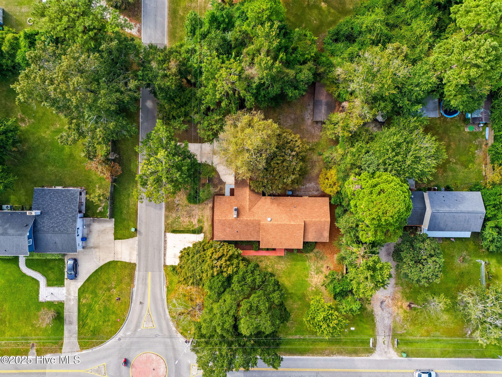 322 Windemere Road Wilmington, NC 28405 - Photo 34 of 46 DJI_20250915071824_0115_D