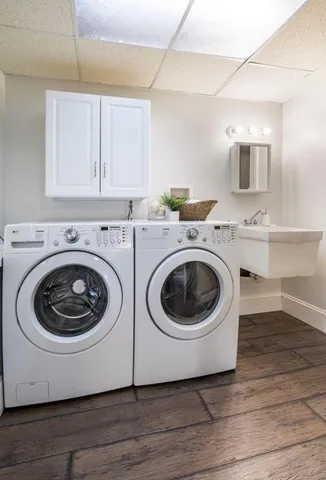 $2,100 | 334 West 5th Street, Waconia, MN 55387