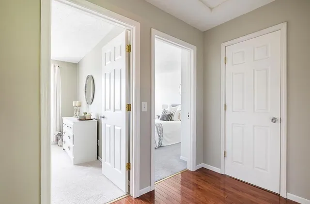 $2,100 | 334 West 5th Street, Waconia, MN 55387