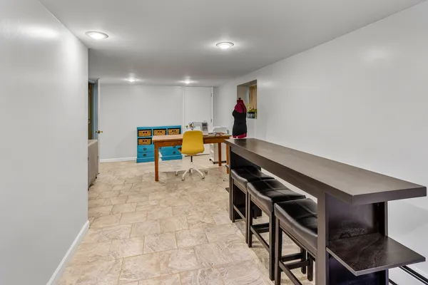 $470,000 | 4917 North Kilbourn Avenue, Chicago, IL 60630