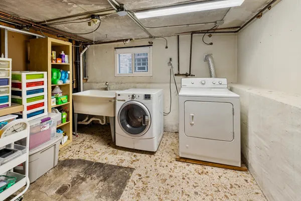 $470,000 | 4917 North Kilbourn Avenue, Chicago, IL 60630
