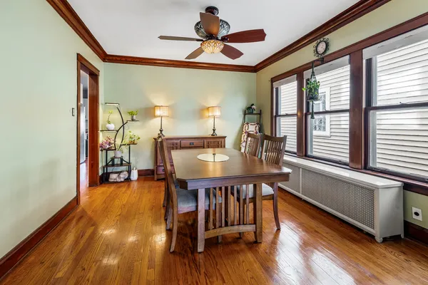 $470,000 | 4917 North Kilbourn Avenue, Chicago, IL 60630