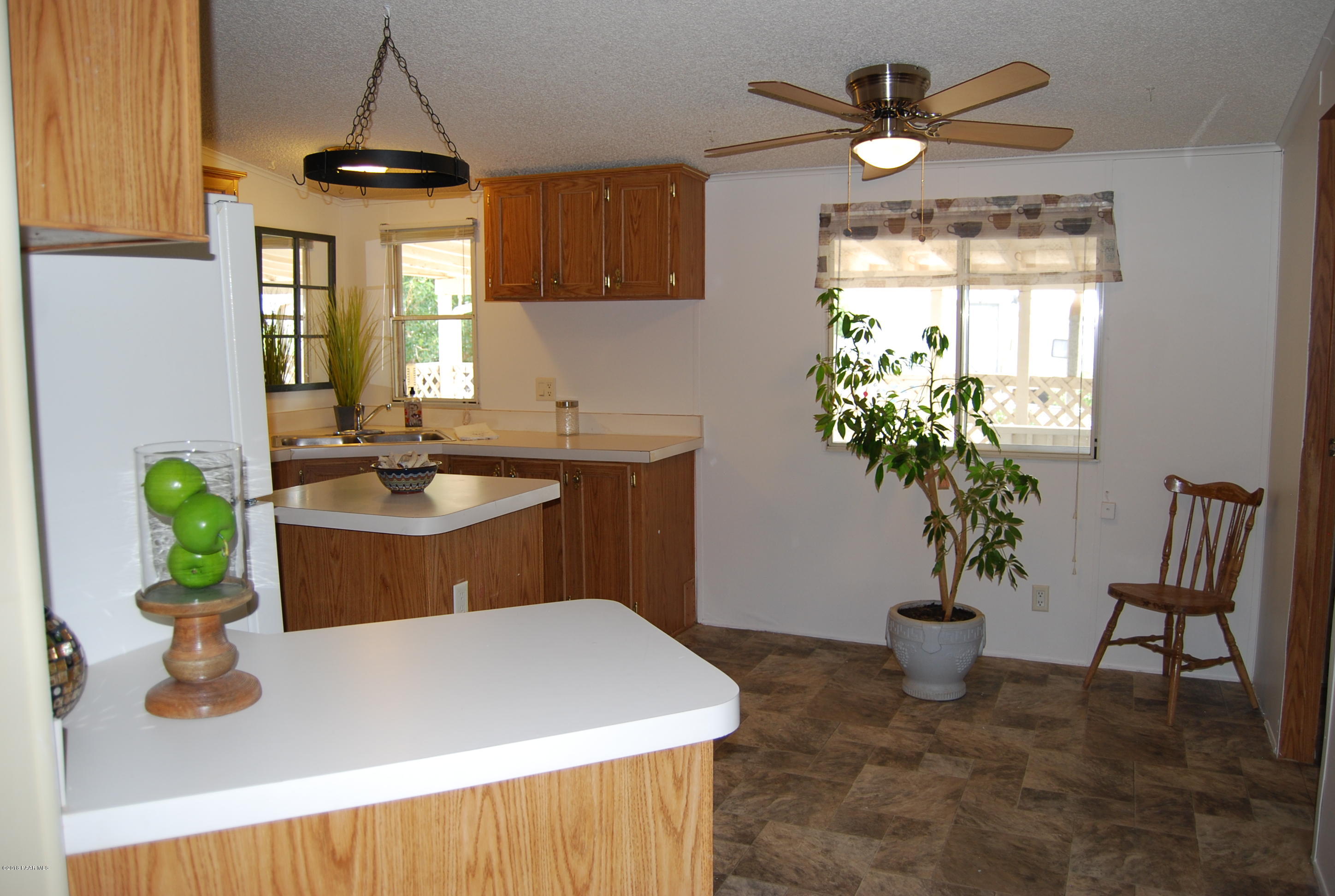 13661 South Spring Lane Mayer, AZ 86333 - Photo 8 of 35 DSC_0561