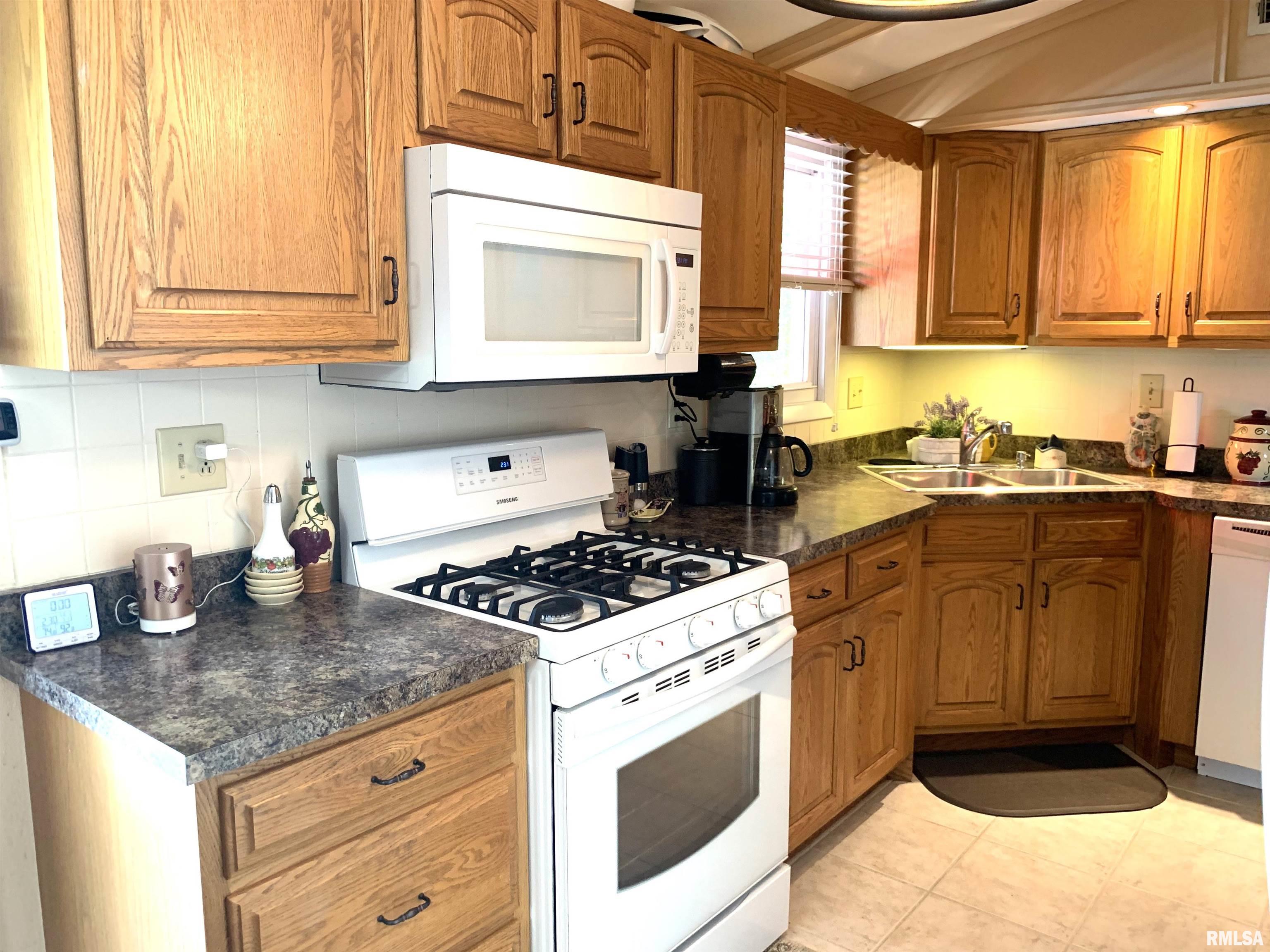 7540 Tumbleweed Trail Springfield, IL 62707 - Photo 29 of 59 Gallery Image 29