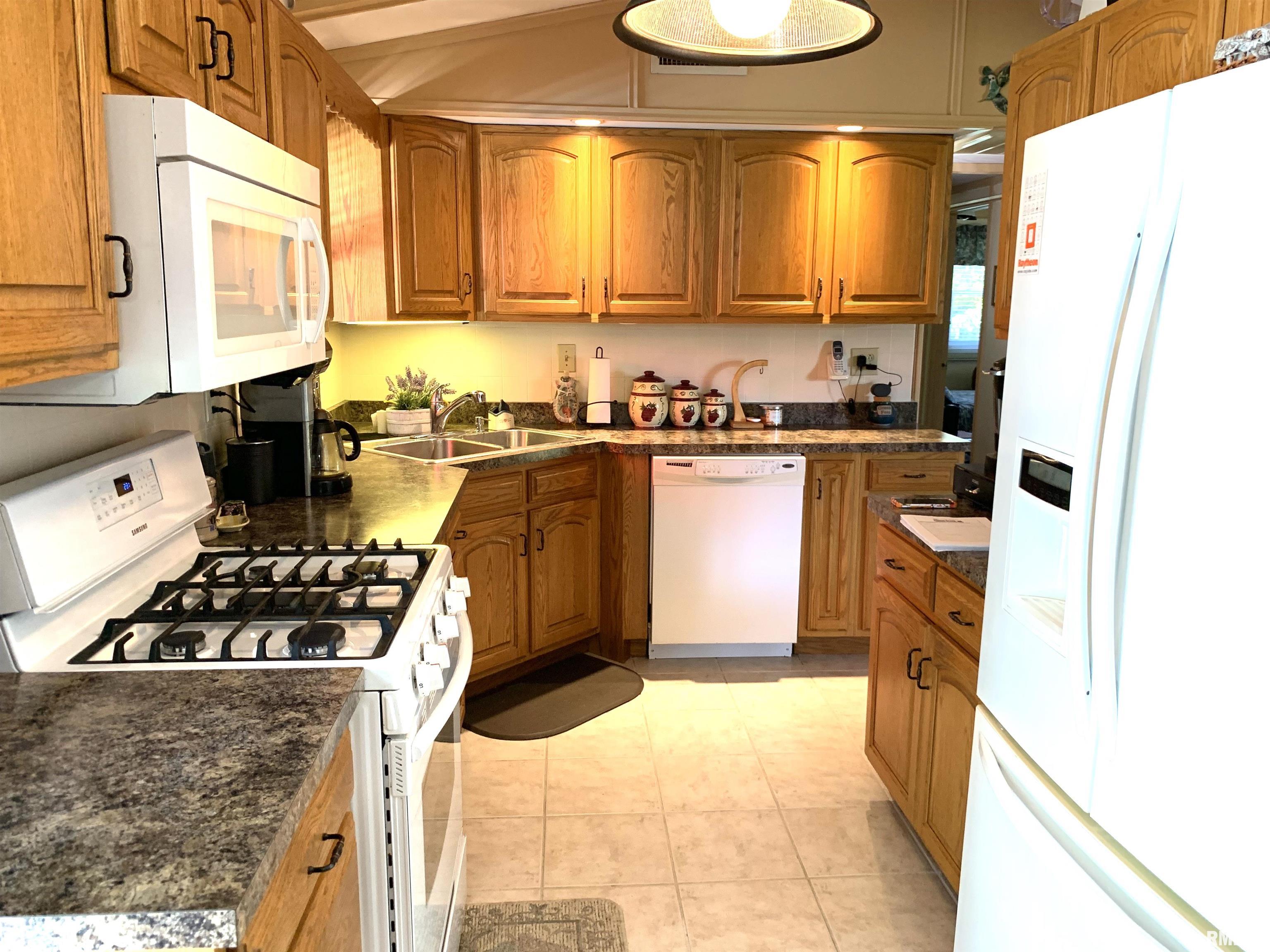 7540 Tumbleweed Trail Springfield, IL 62707 - Photo 30 of 59 Gallery Image 30