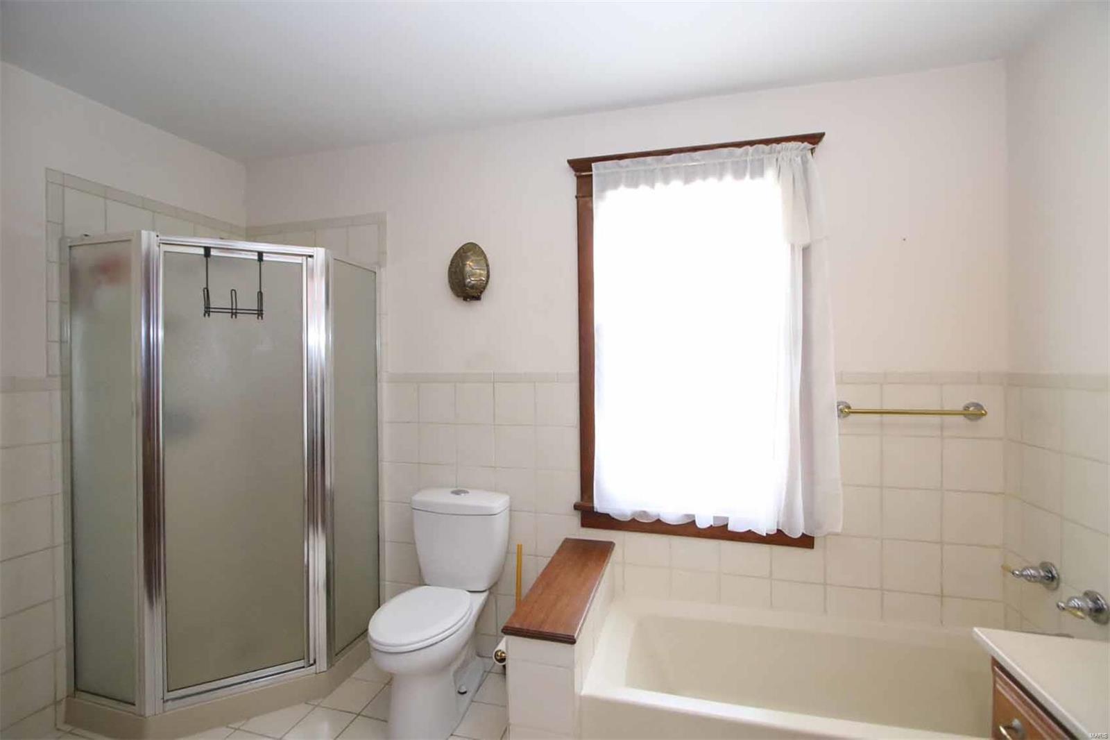 1602 Liberty Street Alton, IL 62002 - Photo 20 of 28 Gallery Image 20