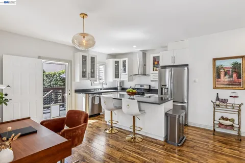 $778,000 | 1806 8th Avenue, Oakland, CA 94606