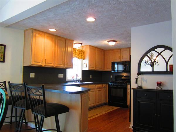 43 Diandy Road Bourne, MA 02562 - Photo 7 of 24