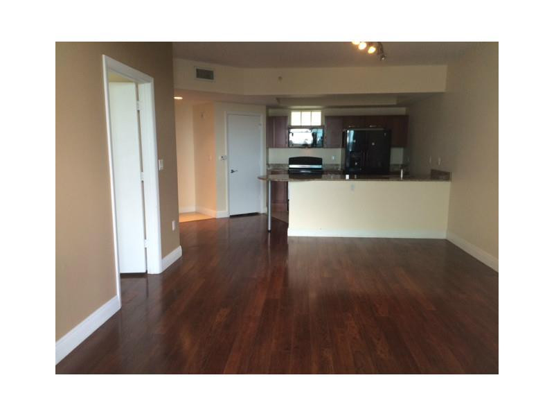 7280 Southwest 90th Street, Unit E405 Miami, FL 33156 - Photo 2 of 6 Exterior Front.
