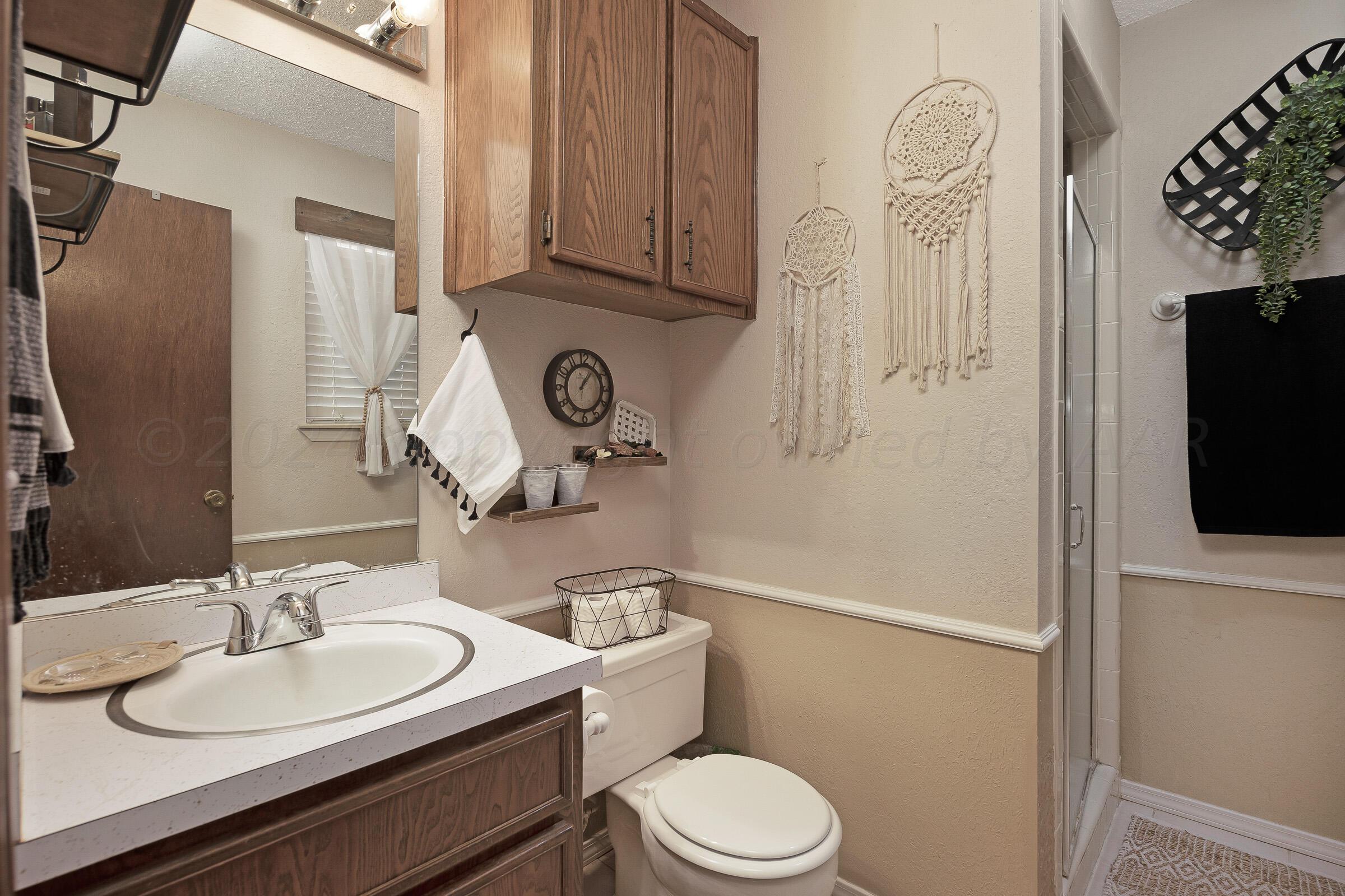 107 Rio Trail Amarillo, TX 79108 - Photo 15 of 24 015_Master Bathroom