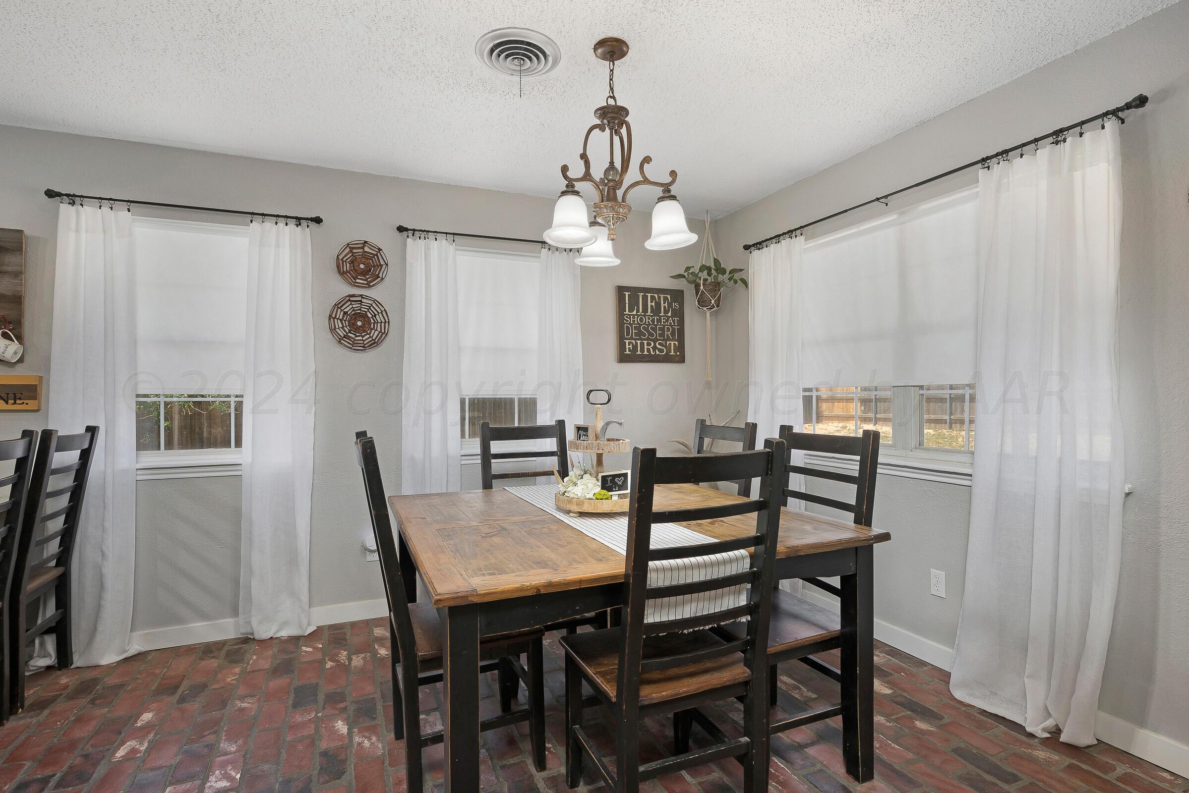 107 Rio Trail Amarillo, TX 79108 - Photo 9 of 24 009_Dining Room