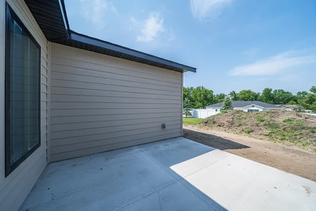 $439,900 | 118 Altavista Drive, Detroit Lakes, MN 56501