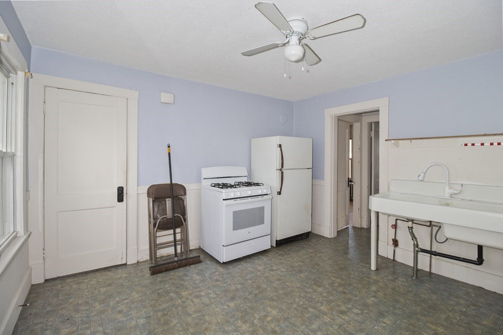 71-73 Governor Street Springfield, MA 01104 - Photo 23 of 41