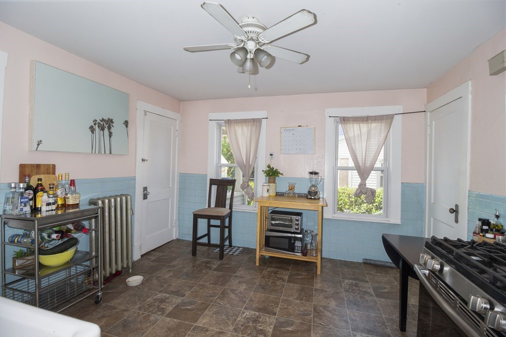 71-73 Governor Street Springfield, MA 01104 - Photo 5 of 41