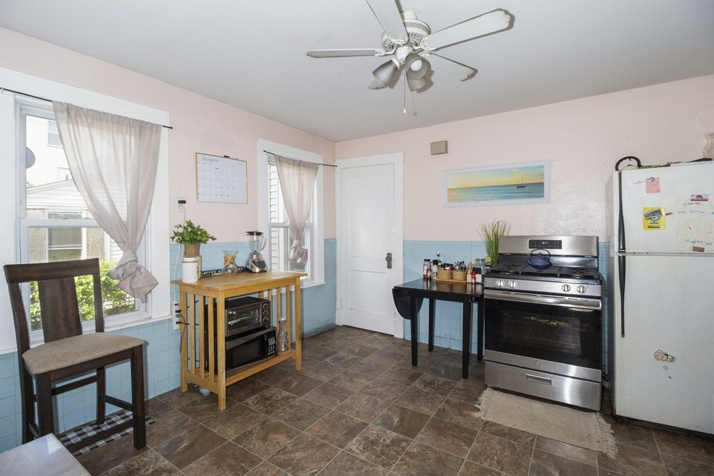 71-73 Governor Street Springfield, MA 01104 - Photo 6 of 41