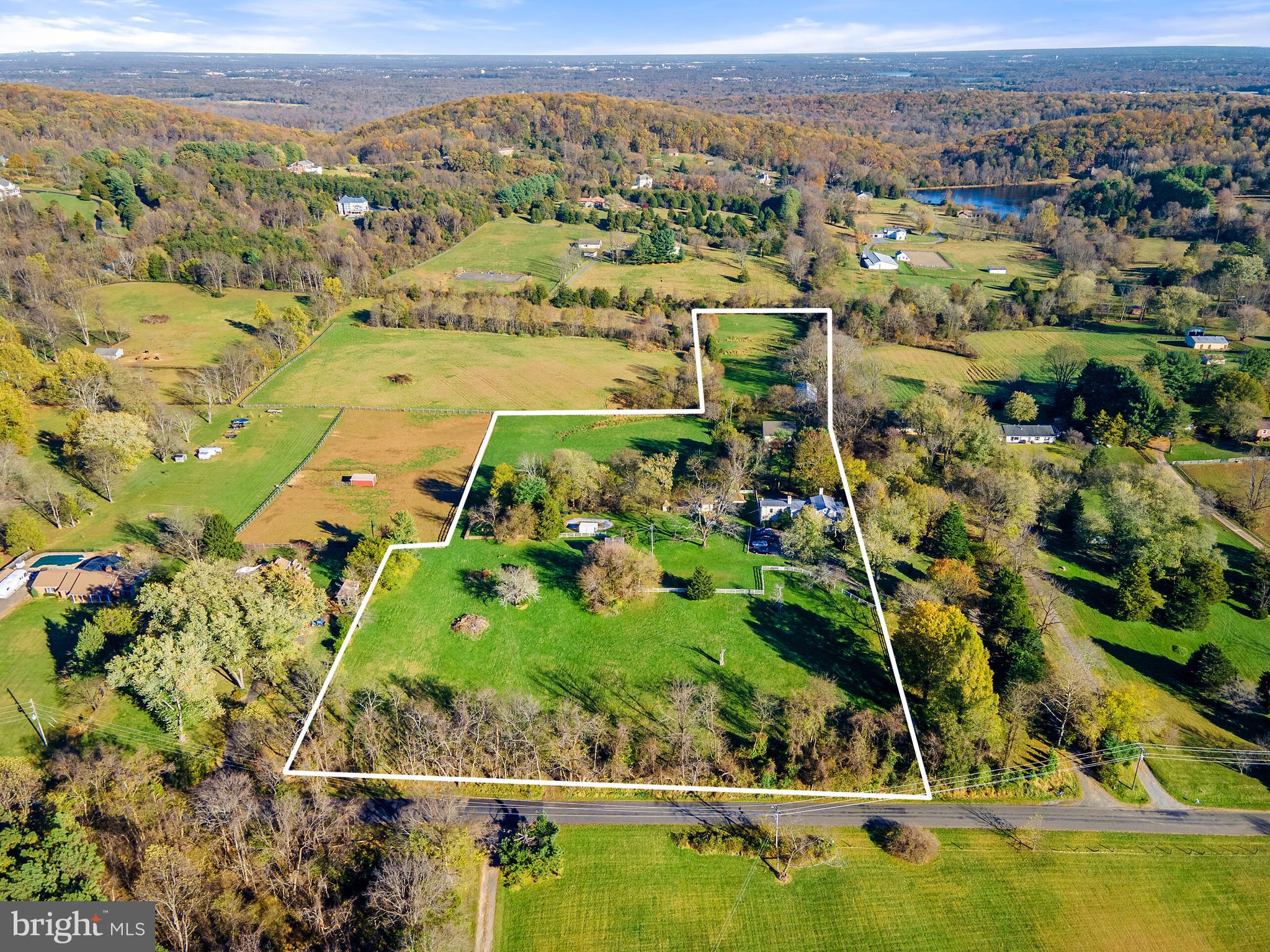 6015 Georgetown Road Broad Run, VA 20137 - Photo 2 of 51 Overhead view of 10 acre property
