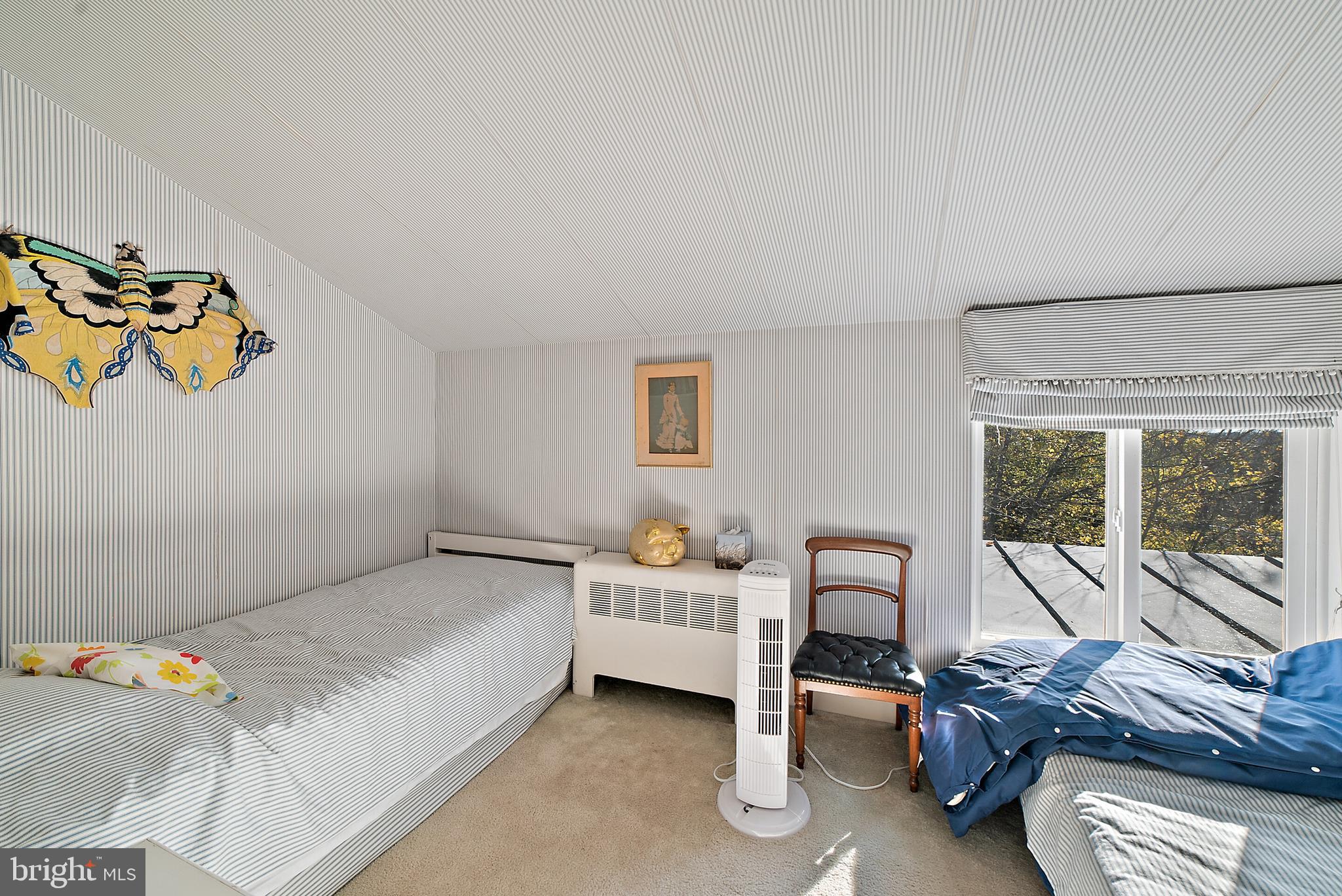 6015 Georgetown Road Broad Run, VA 20137 - Photo 27 of 51 3rd floor bedroom